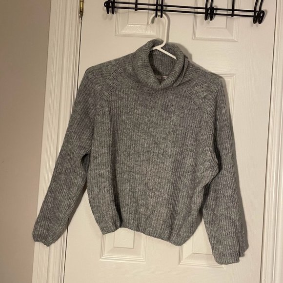 Italian grey knit cropped turtleneck sweater - Picture 3 of 5